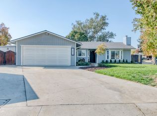1672 Norwich Ave, Clovis, CA 93611