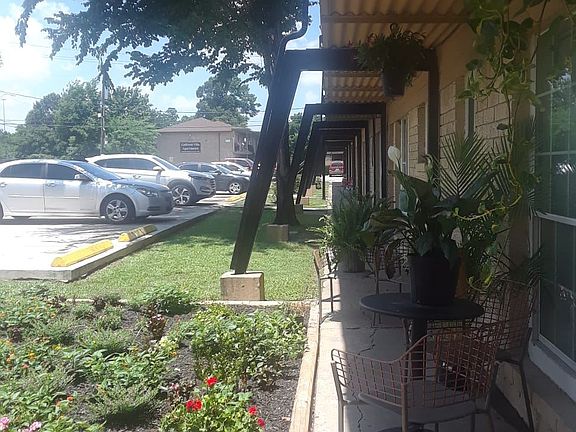 1B2B9FC1-D57A-4A7B-99BF-A6D1C948AF3F