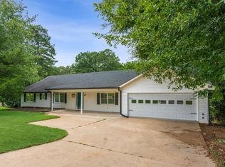 295 Club Dr, Athens, GA 30607