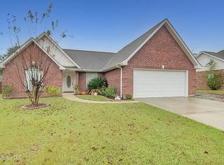 14243 Oakview Cir, Vancleave, MS 39565