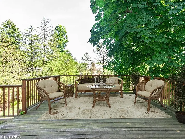 1551 Edgewood Rd — Photo 15