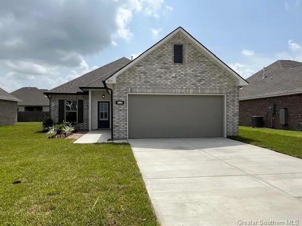 1804 Bowen Rd, Lake Charles, LA 70611