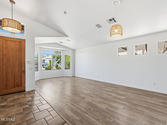 5th image of 13940 N Eddington Pl