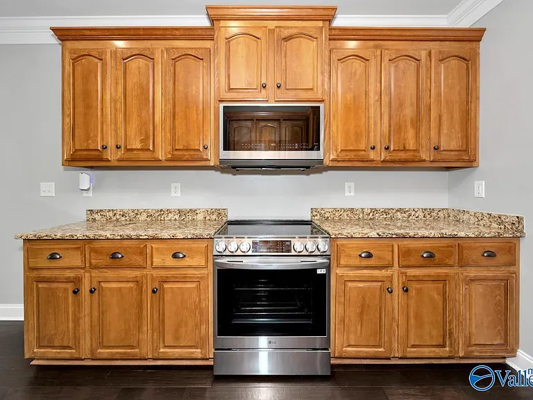 108 Blackwood Dr — Photo 16