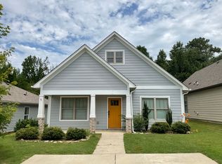 587 Fox Run Cir, Pell City, AL 35125