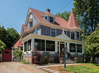 21 Roselin Ave, Quincy, MA 02169