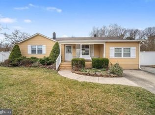 35 Evergreen Ave, Egg Harbor Township, NJ 08234