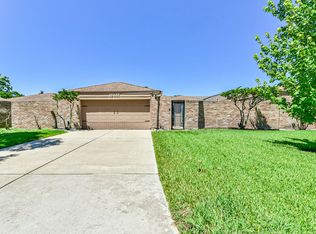 16927 Amidon Dr, Spring, TX 77379