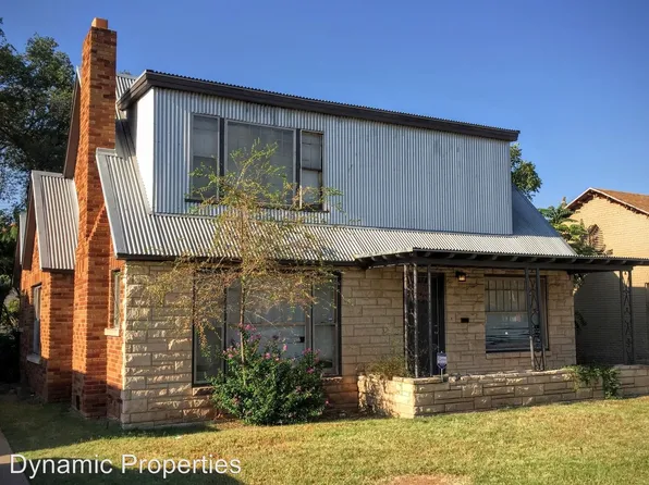 2004 17th St, Lubbock, TX 79401