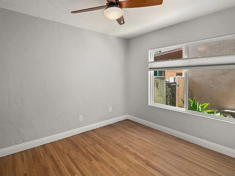 4804 Biona Dr — Photo 37