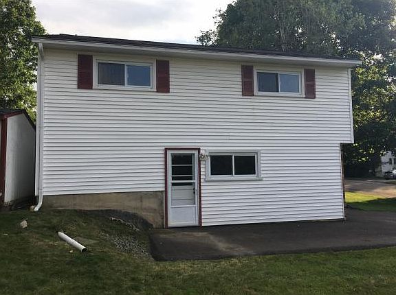 5th image of 4616 Amherst Ave