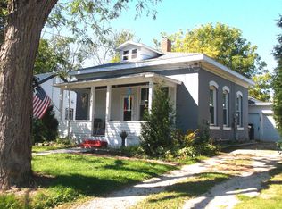 204 School St, Chilton, WI 53014