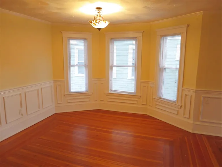 47 Paulina St #2 — Photo 12