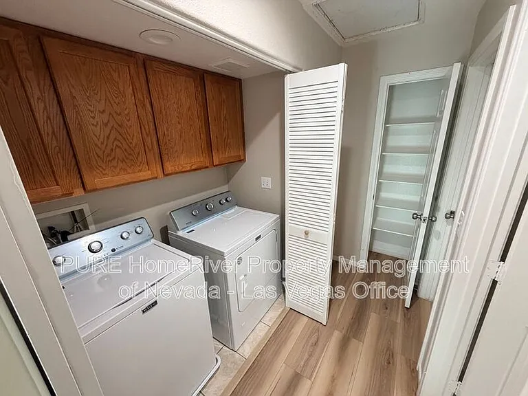 9852 Twilight Walk Ave — Photo 37