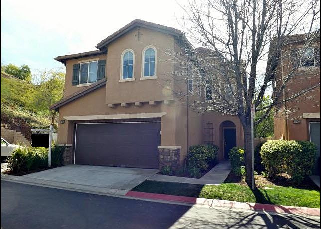 1st image of 27666 Auburn Ct