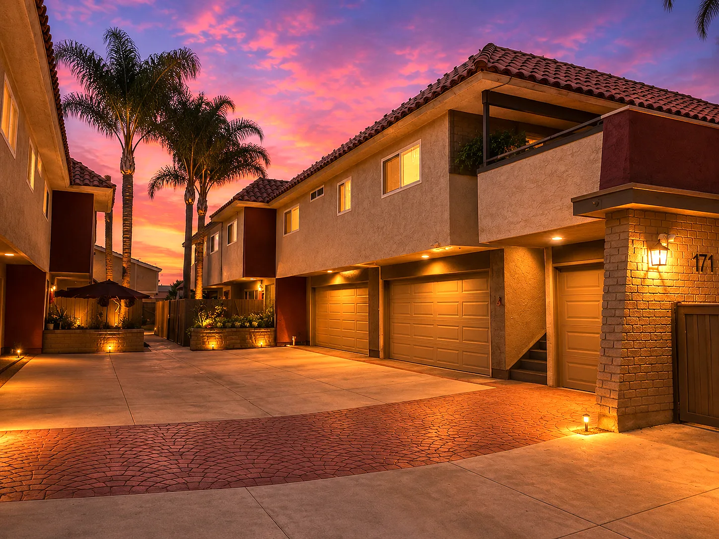 2 bed, $2,895 — Photo 3
