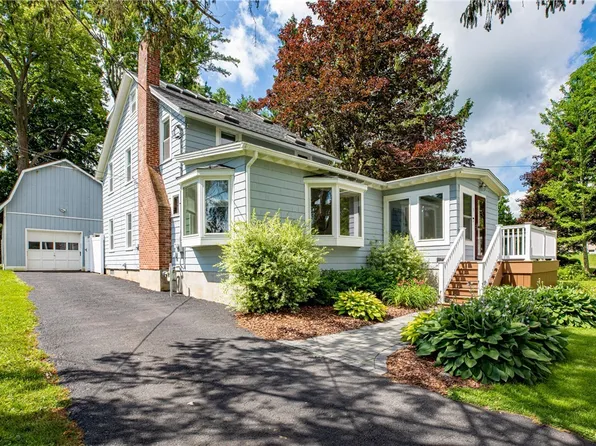 5 Highland St, Skaneateles, NY 13152