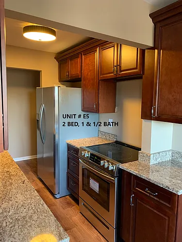 100 Pierson Miller Dr Photo 1