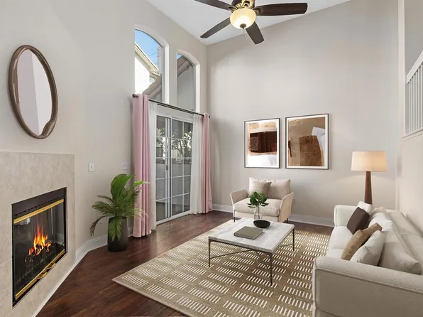 10254 Wateridge Cir Unit 214, San Diego, CA 92121