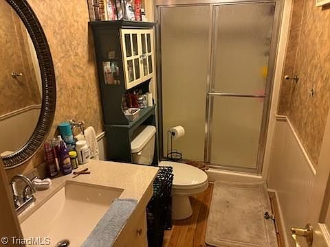 4th image of 5186 Hillwood Dr