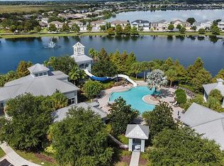 563 Juniper Springs Dr, Groveland, FL 34736
