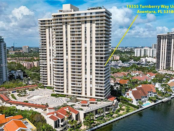 5th image of 19355 Turnberry Way APT 14J
