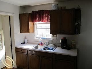 3rd image of 1275 Ethel Ave