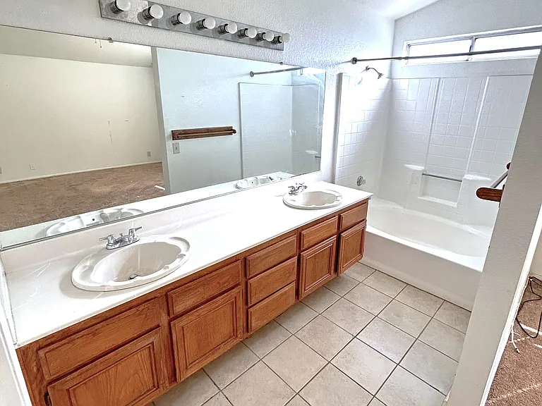 15291 San Jose Dr — Photo 6