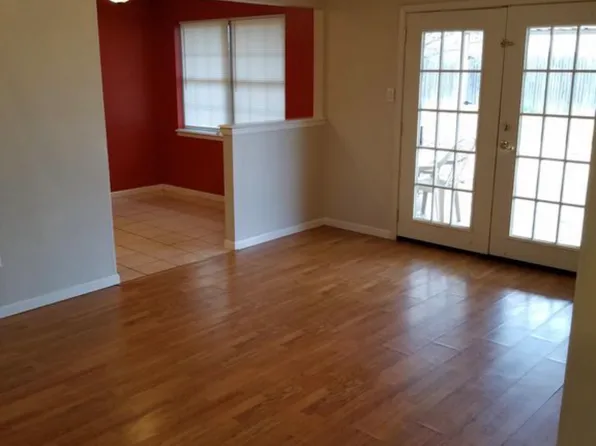 332 SW 72nd St, Lawton, OK 73505