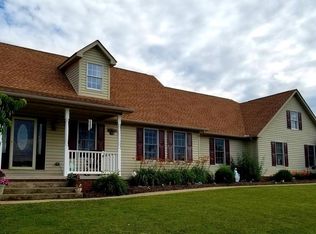 421 Saint Bartholomew Rd, Hanover, PA 17331