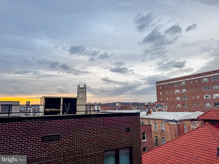 2141 P St NW #705 — Photo 9