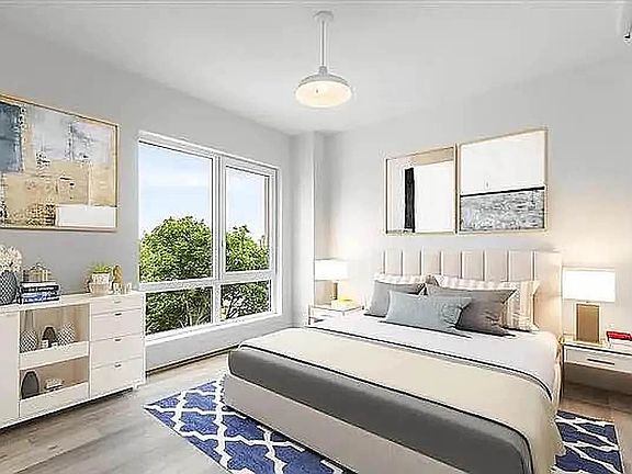 2nd image of 3333 Giles Pl #4004