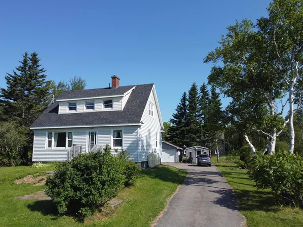 1843 Sydney Rd, Cape Breton, NS B1M 1A3