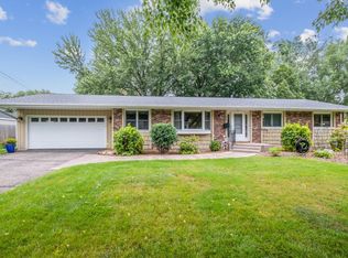 8540 Julianne Ter, Golden Valley, MN 55427