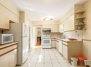 2935 W 42nd Ave, Vancouver, BC V6N3G8