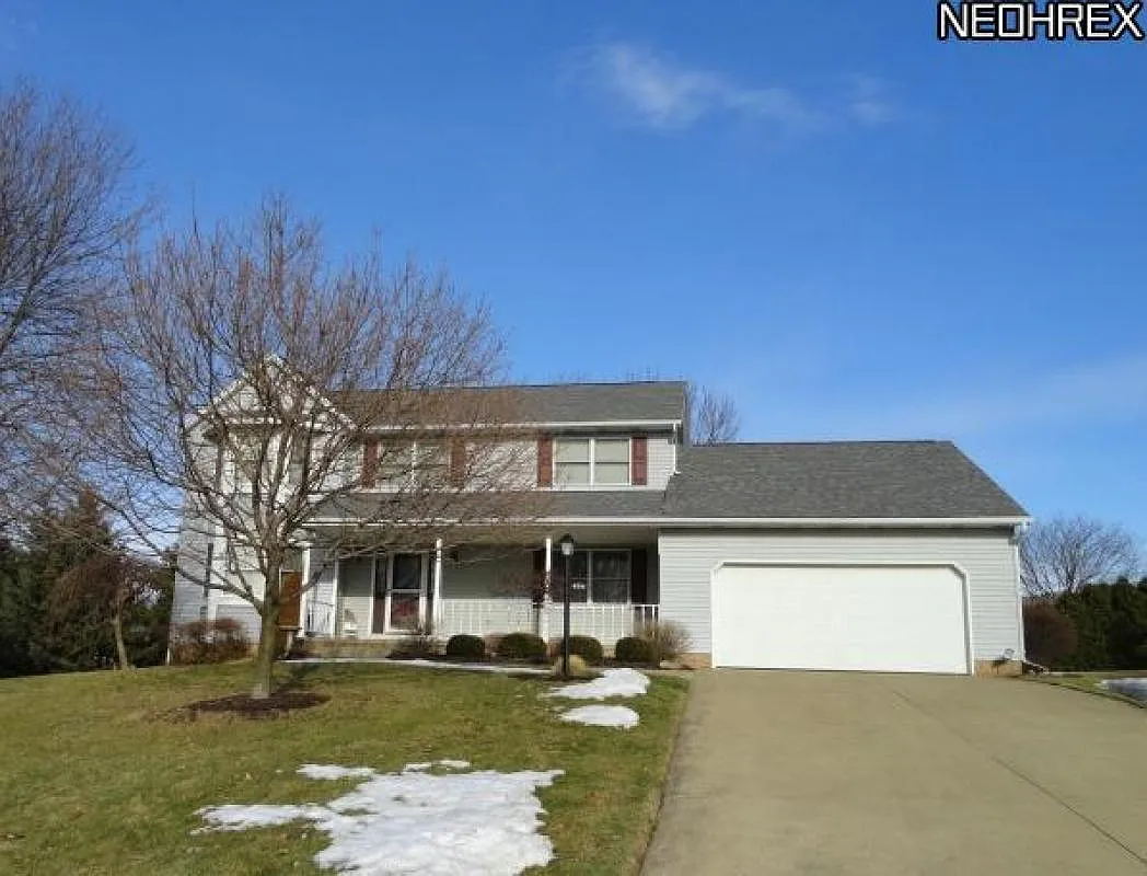 5210 Parkhaven Ave NE photo 1