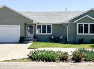 1203 Smith Ave, Lakin, KS 67860