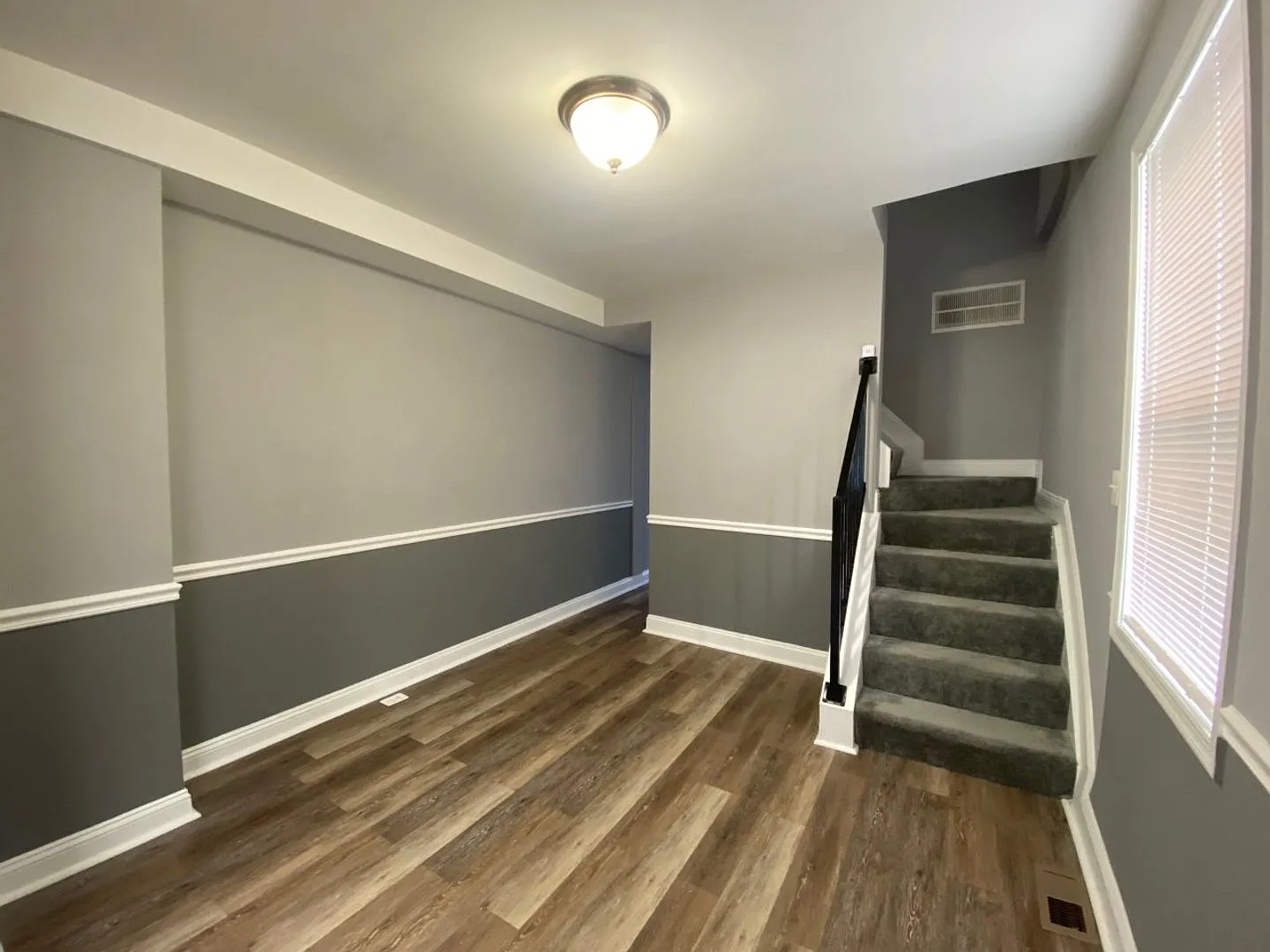 Baltimore - 2 Bedrooms and 1 baths Available! — Photo 4