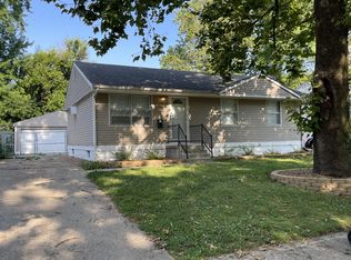 1919 Gregory Ct, Springfield, IL 62703