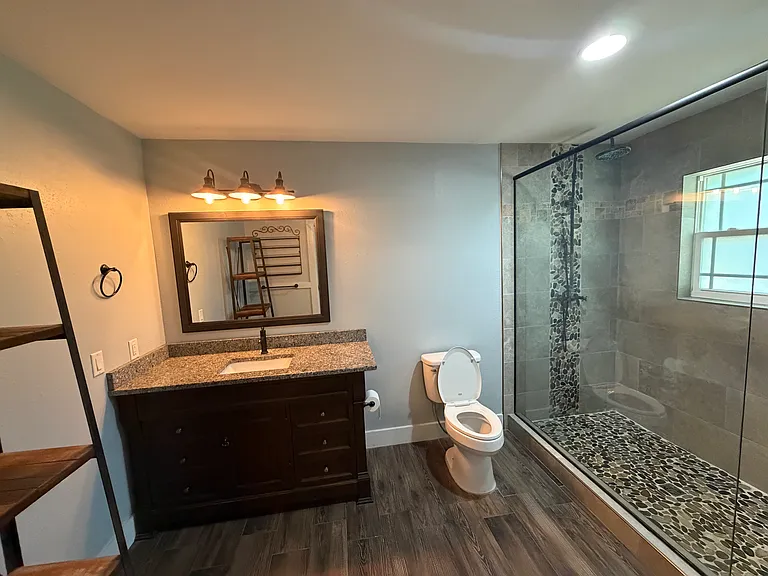 312 Yacht Club Dr NE — Photo 21