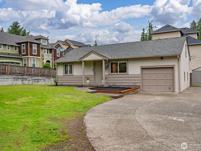13804 Redmond Way, Redmond, WA, 98052
