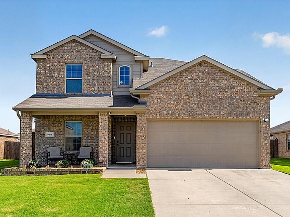 3rd image of 502 Azalea Dr