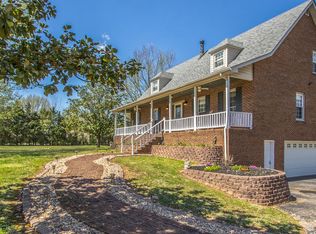 146 Volunteer Rd, Murfreesboro, TN 37128