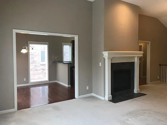 Living room - 6523 W 134th Ter