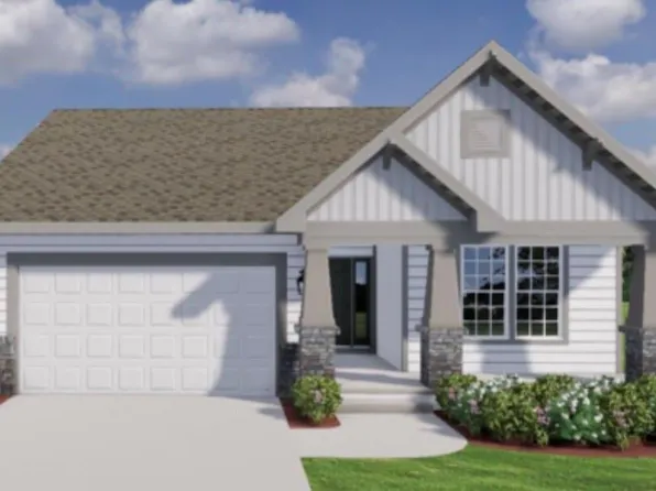 8323 SW 4th St, Blue Springs, MO 64014