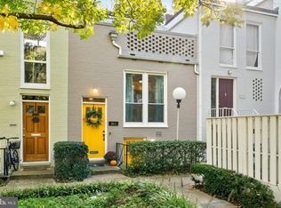 255 G St SW #111, Washington, DC 20024
