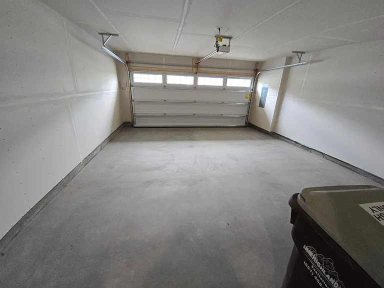 15006 Adare Way — Photo 24