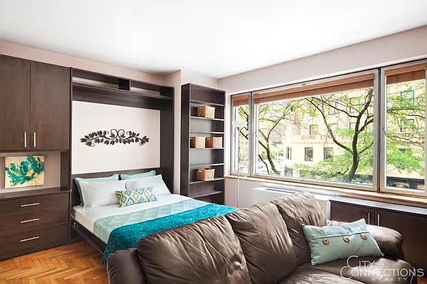 Rented by City Connections Realty | media 25