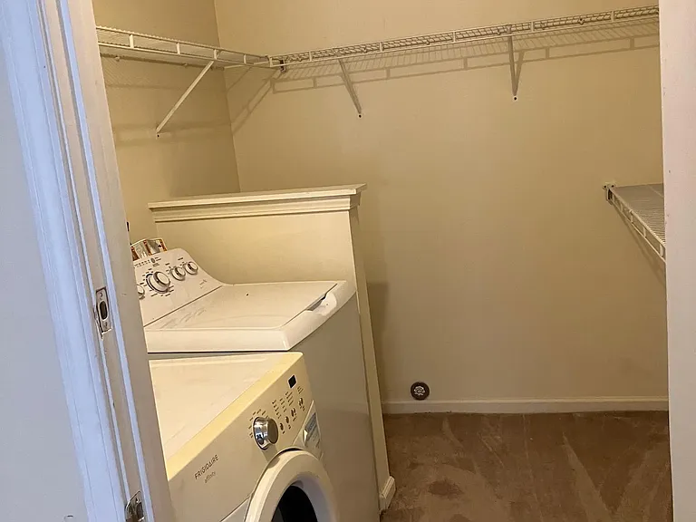 143 Cedar Glen Ln — Photo 5