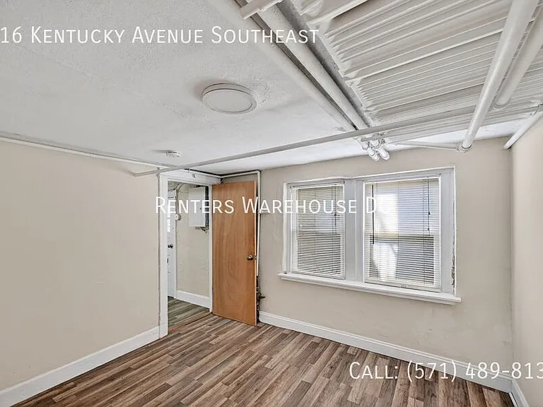 816 Kentucky Ave SE — Photo 32